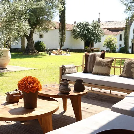 Terra Rosa & Vineyards Farm stay