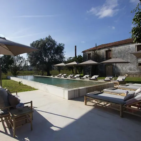 Terra Rosa & Vineyards