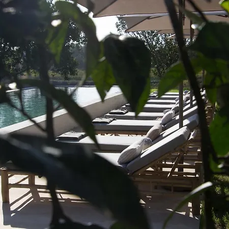 Terra Rosa & Vineyards *