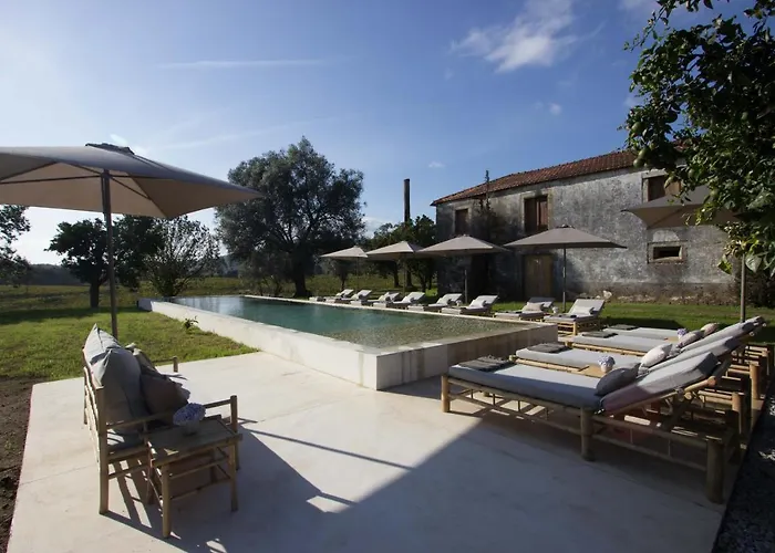 Terra Rosa & Vineyards