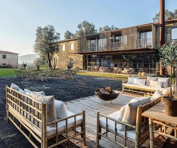 Terra Rosa & Vineyards